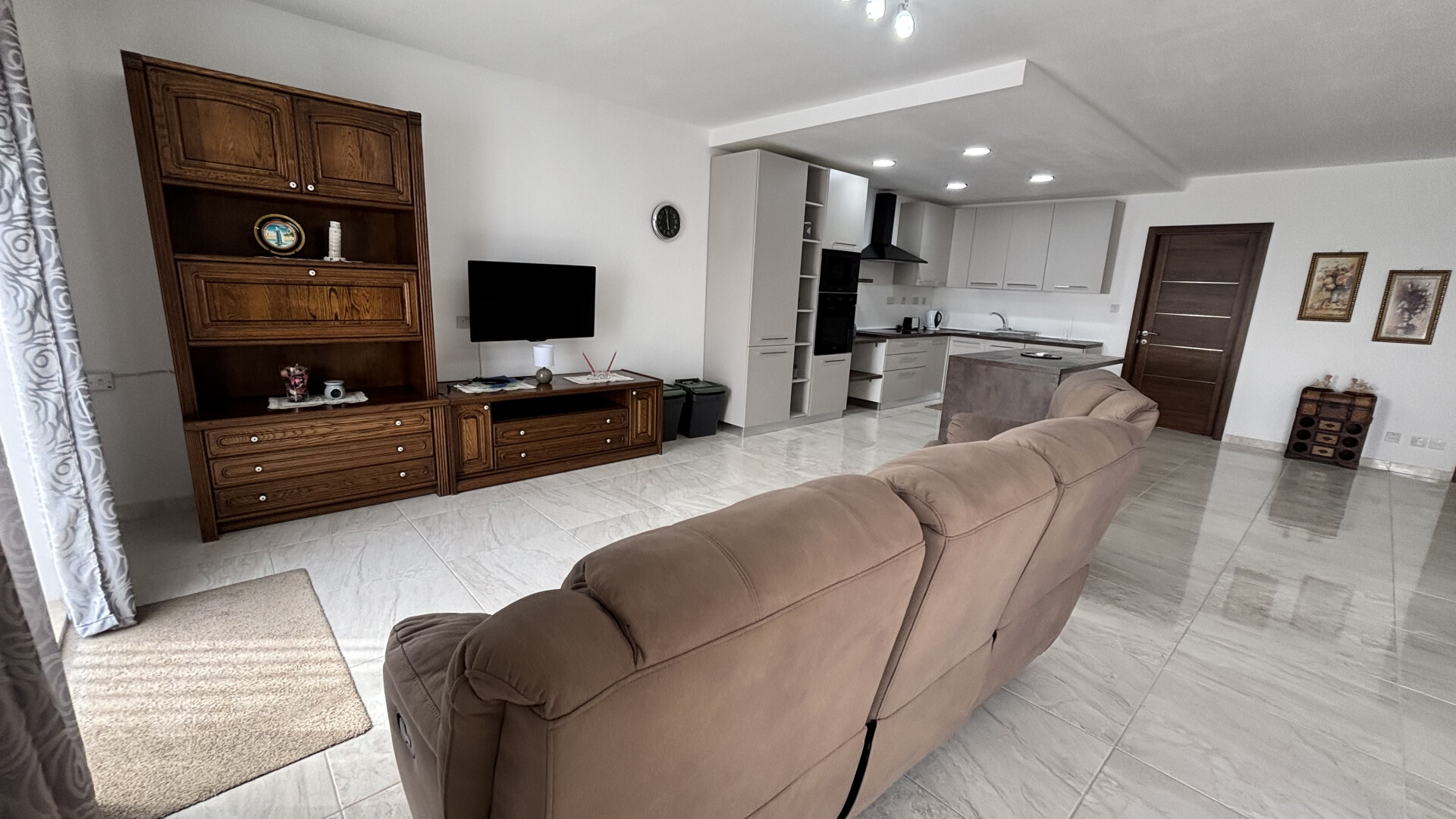 3 bed Apartment For Rent in Swieqi, Swieqi - thumb 5