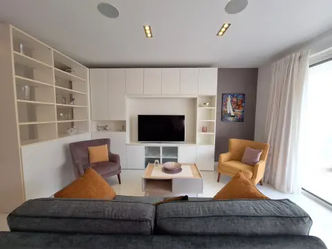 2 bed Apartment For Rent in Sliema, Sliema - thumb 1