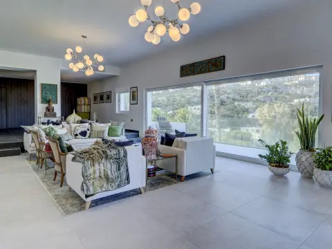 5 bed Villa For Sale in Mellieha, Mellieha - thumb 4