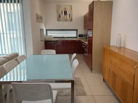 2 bed Apartment For Rent in St Julian's, St Julian's - thumb 4