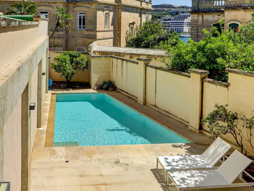 3 bed Villa For Rent in Ta' Xbiex, Ta' Xbiex - thumb 1
