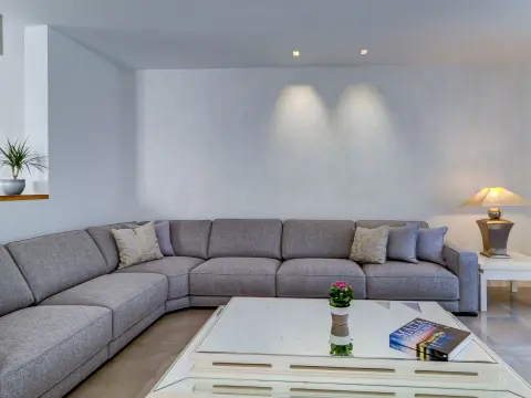 3 bed Villa For Rent in Ta' Xbiex, Ta' Xbiex - thumb 6