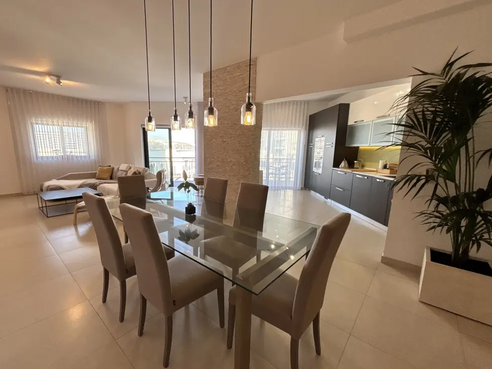 2 bed Apartment For Rent in St Julian's, St Julian's - thumb 7