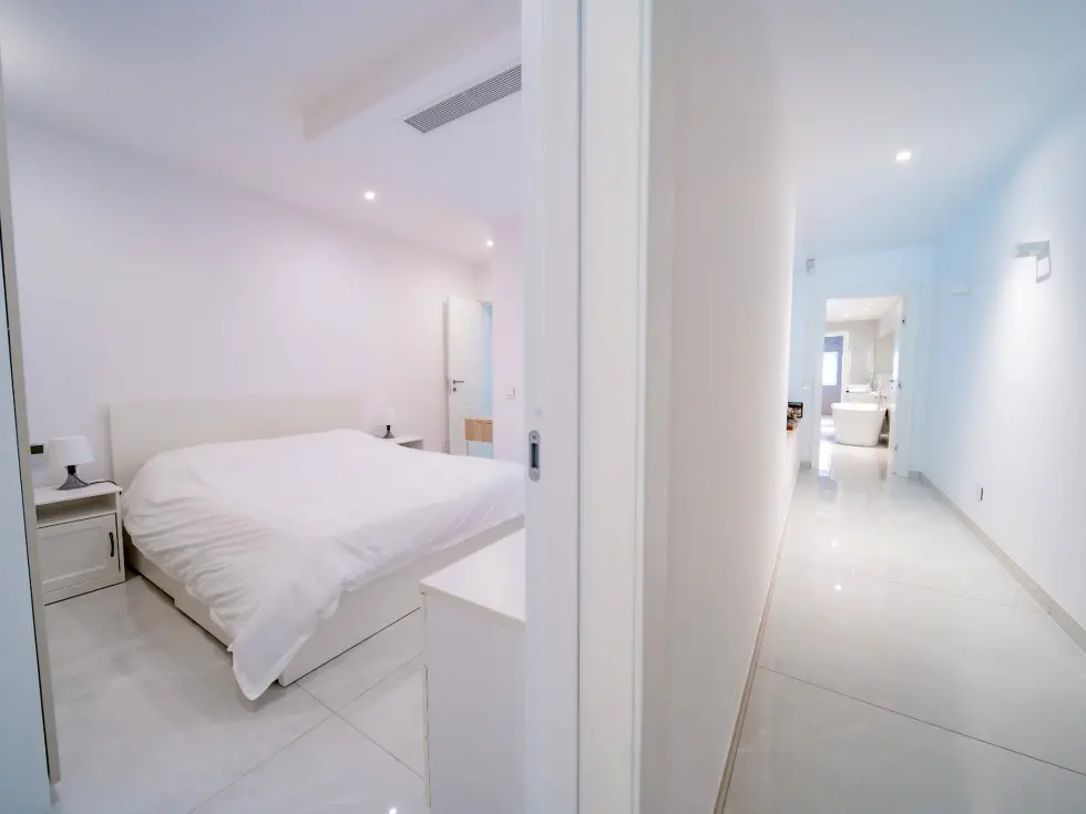 3 bed Apartment For Rent in Bahar ic-Caghaq, Bahar ic-Caghaq - thumb 8