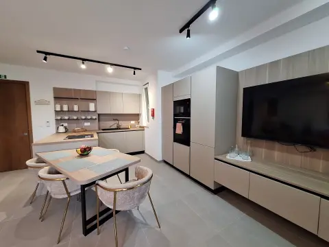 1 bed Penthouse For Rent in St Julian's, St Julian's - thumb 6