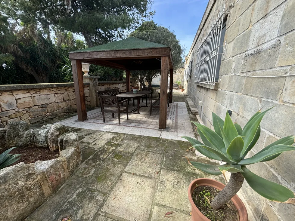 3 bed House of Character For Rent in Mosta, Mosta - thumb 2