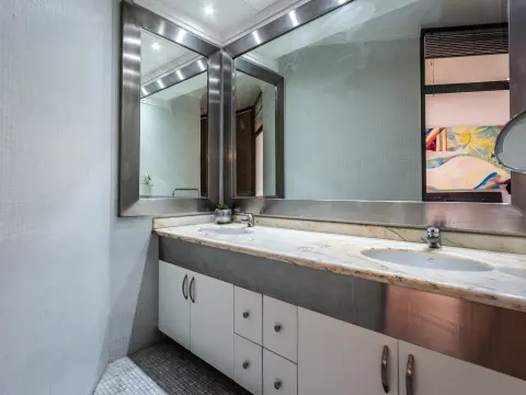 3 bed Penthouse For Sale in St Julian's, St Julian's - thumb 10