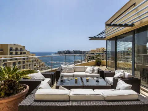 3 bed Penthouse For Sale in St Julian's, St Julian's - thumb 2