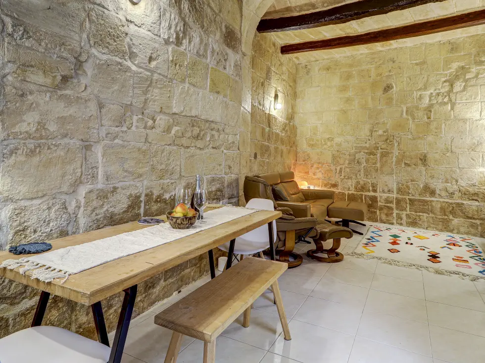 3 bed House of Character For Sale in Zebbug, Zebbug - thumb 9