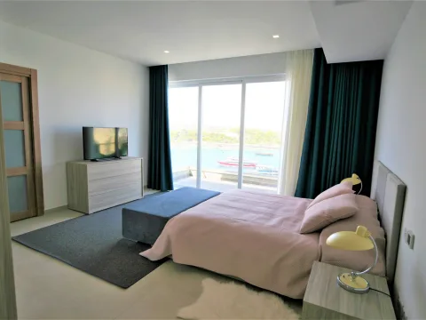 2 bed Penthouse For Rent in Sliema, Sliema - thumb 13