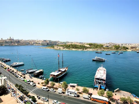 2 bed Penthouse For Rent in Sliema, Sliema - thumb 18