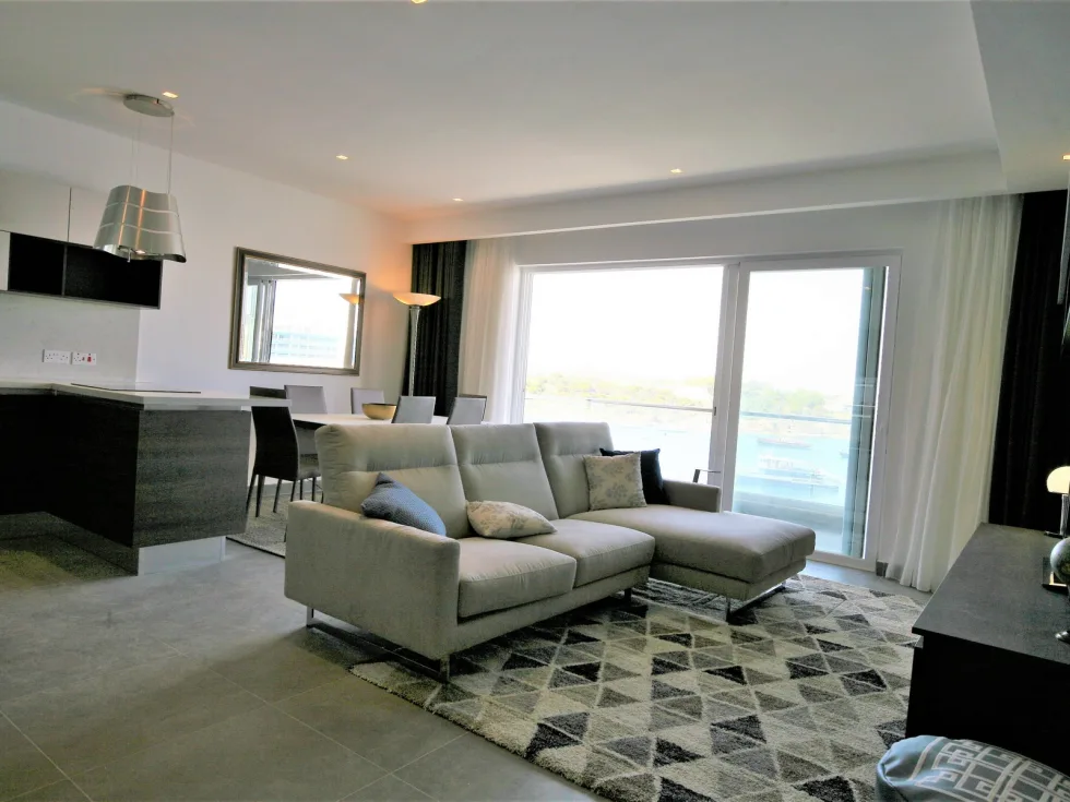 2 bed Apartment For Rent in Sliema, Sliema - thumb 1