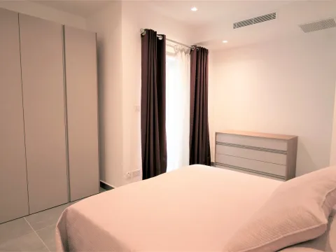 2 bed Apartment For Rent in Sliema, Sliema - thumb 10