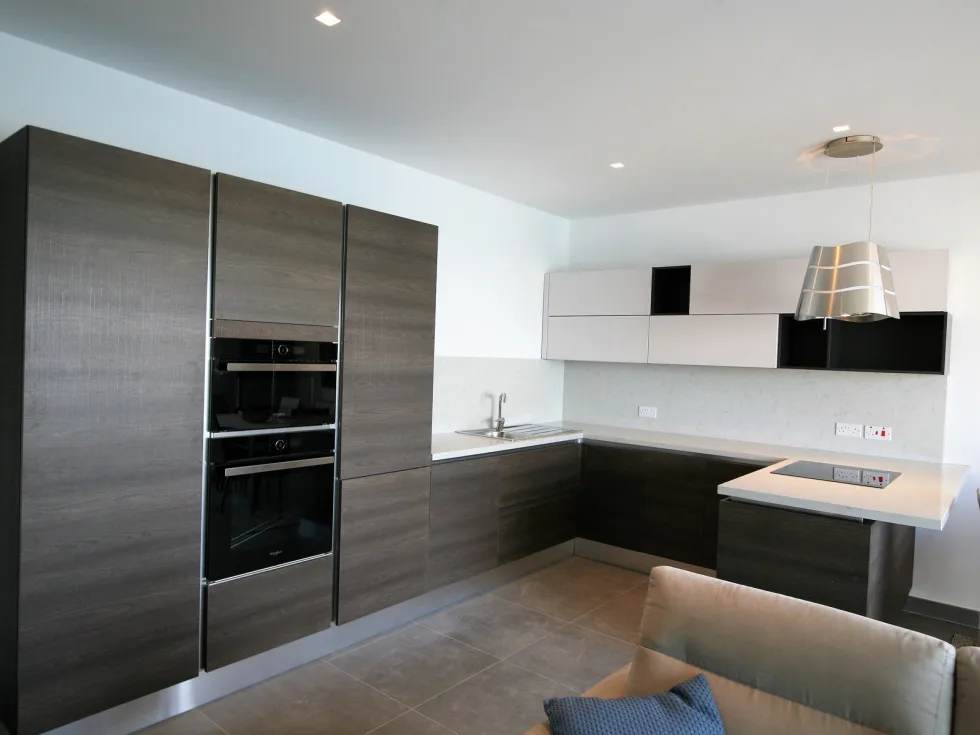 2 bed Apartment For Rent in Sliema, Sliema - thumb 5