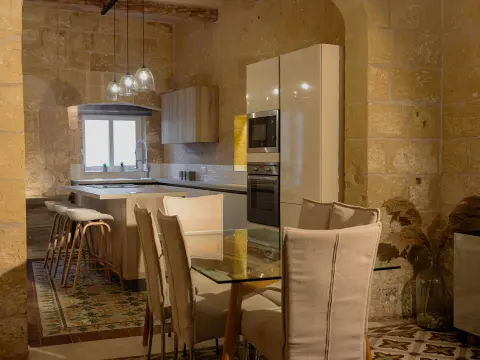 3 bed House of Character For Rent in Zurrieq, Zurrieq - thumb 11