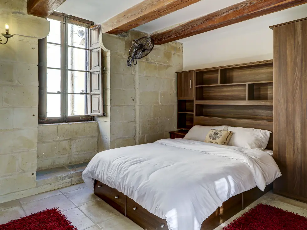 3 bed Town House For Rent in Sliema, Sliema - thumb 13