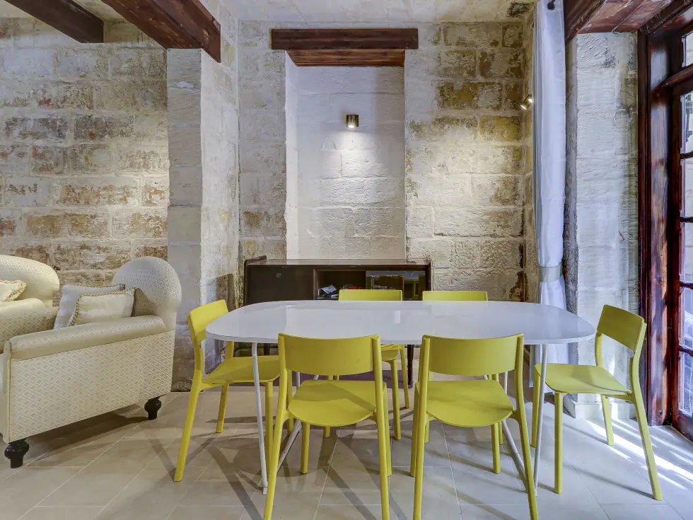 3 bed Town House For Rent in Sliema, Sliema - thumb 3