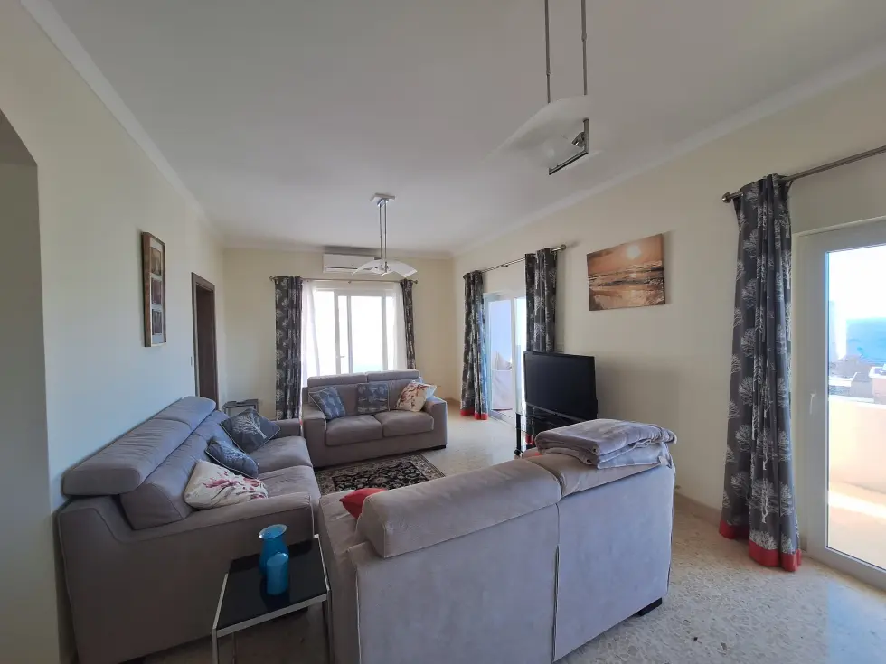 2 bed Maisonette For Rent in St Julian's, St Julian's - thumb 3