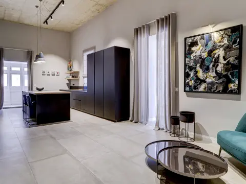 2 bed Apartment For Rent in Sliema, Sliema - thumb 5