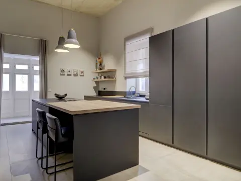 2 bed Apartment For Rent in Sliema, Sliema - thumb 7