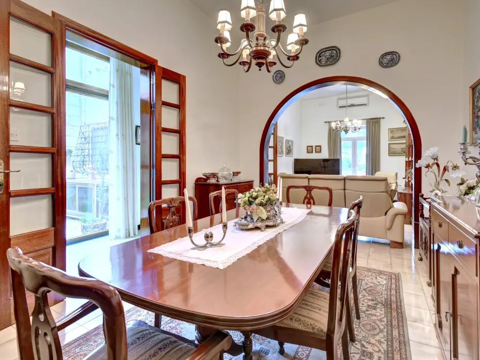 4 bed Town House For Rent in Sliema, Sliema - thumb 5