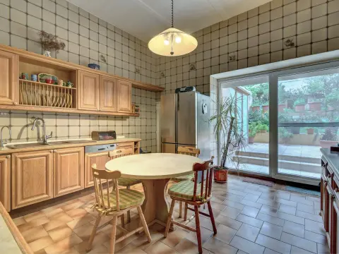 4 bed Town House For Rent in Sliema, Sliema - thumb 6