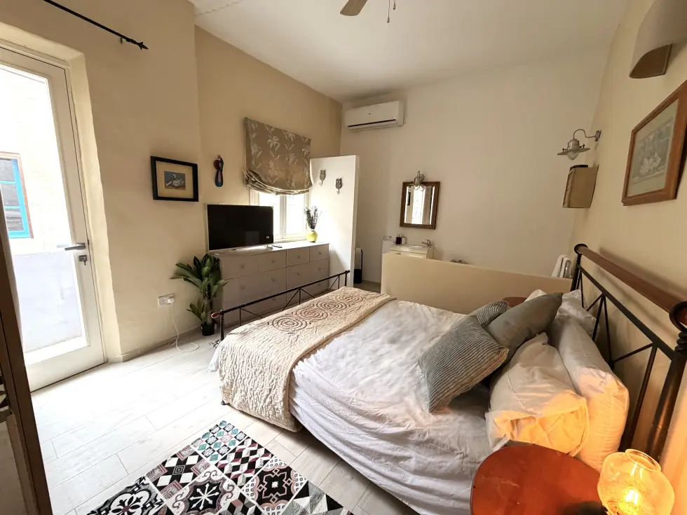 2 bed House of Character For Rent in Attard, Attard - thumb 6