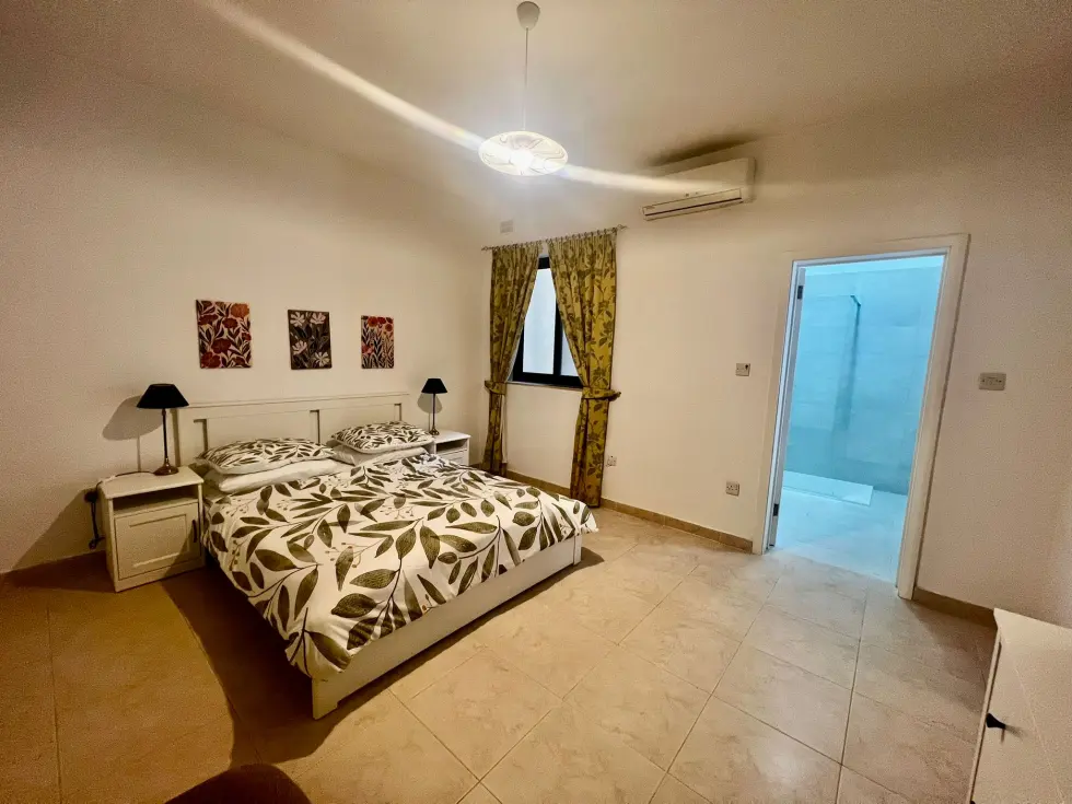 3 bed Apartment For Rent in Sliema, Sliema - thumb 11