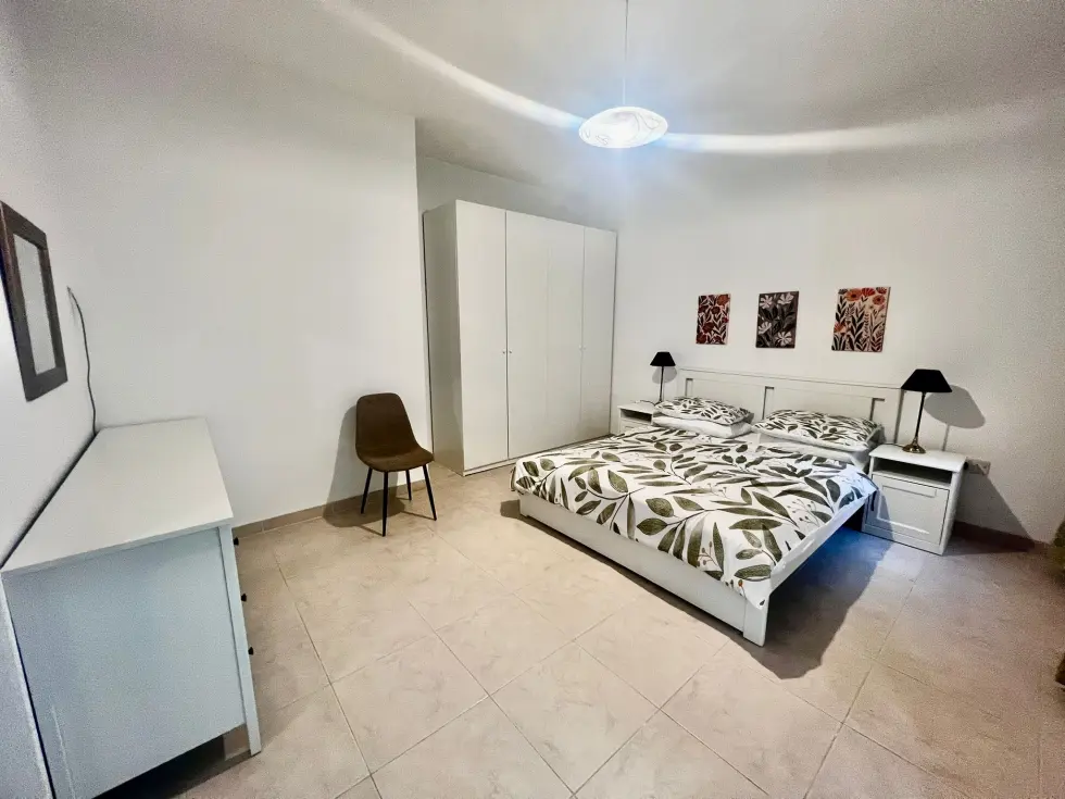 3 bed Apartment For Rent in Sliema, Sliema - thumb 12