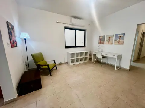 3 bed Apartment For Rent in Sliema, Sliema - thumb 7