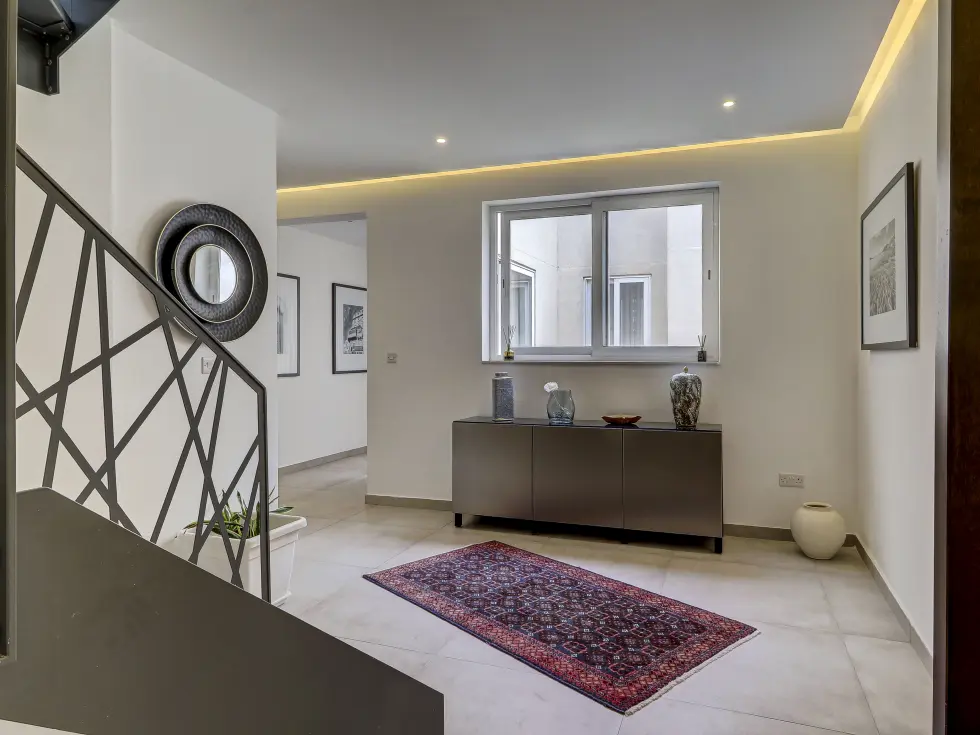 3 bed Penthouse For Rent in St Julian's, St Julian's - thumb 11