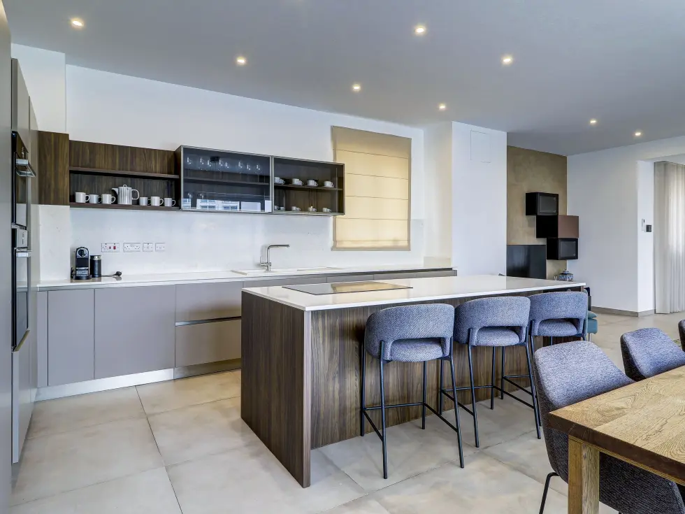 3 bed Penthouse For Rent in St Julian's, St Julian's - thumb 6