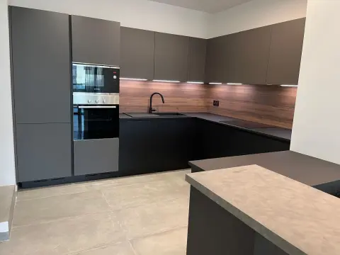 3 bed Apartment For Rent in St Julian's, St Julian's - thumb 4