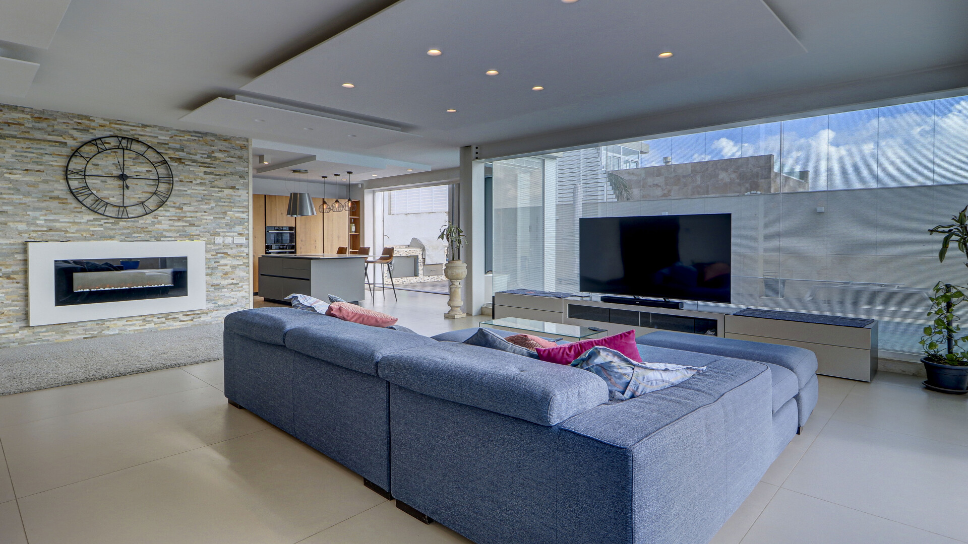 4 bed Villa For Rent in Iklin, Iklin - thumb 8