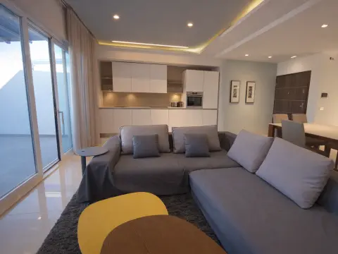 2 bed Penthouse For Rent in San Gwann, San Gwann - thumb 3