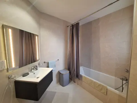 2 bed Penthouse For Rent in San Gwann, San Gwann - thumb 8