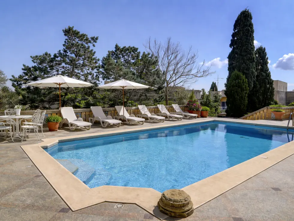 5 bed Villa For Sale in San Gwann, San Gwann - thumb 2