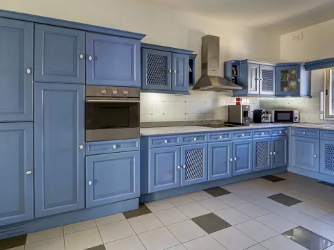 5 bed Villa For Sale in San Gwann, San Gwann - thumb 9