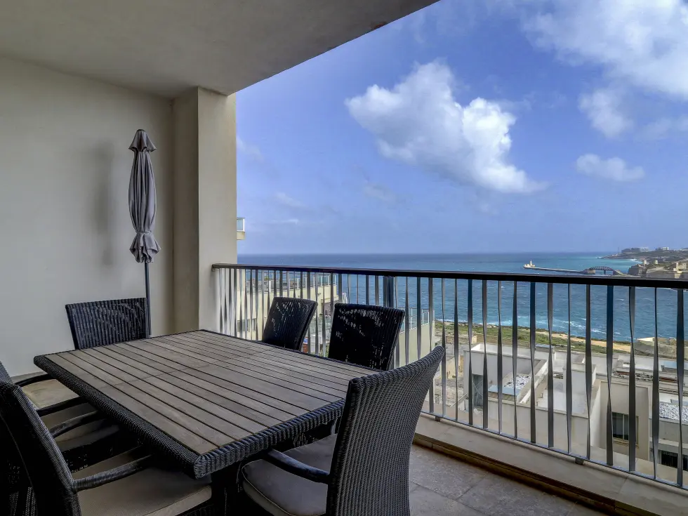 3 bed Apartment For Sale in Sliema, Sliema - thumb 4