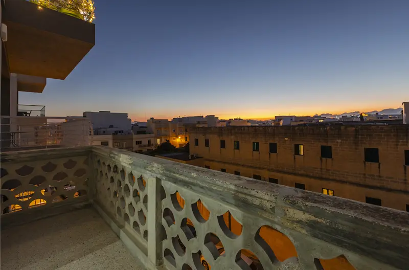 4 bed Apartment For Rent in Mosta, Mosta - thumb 2