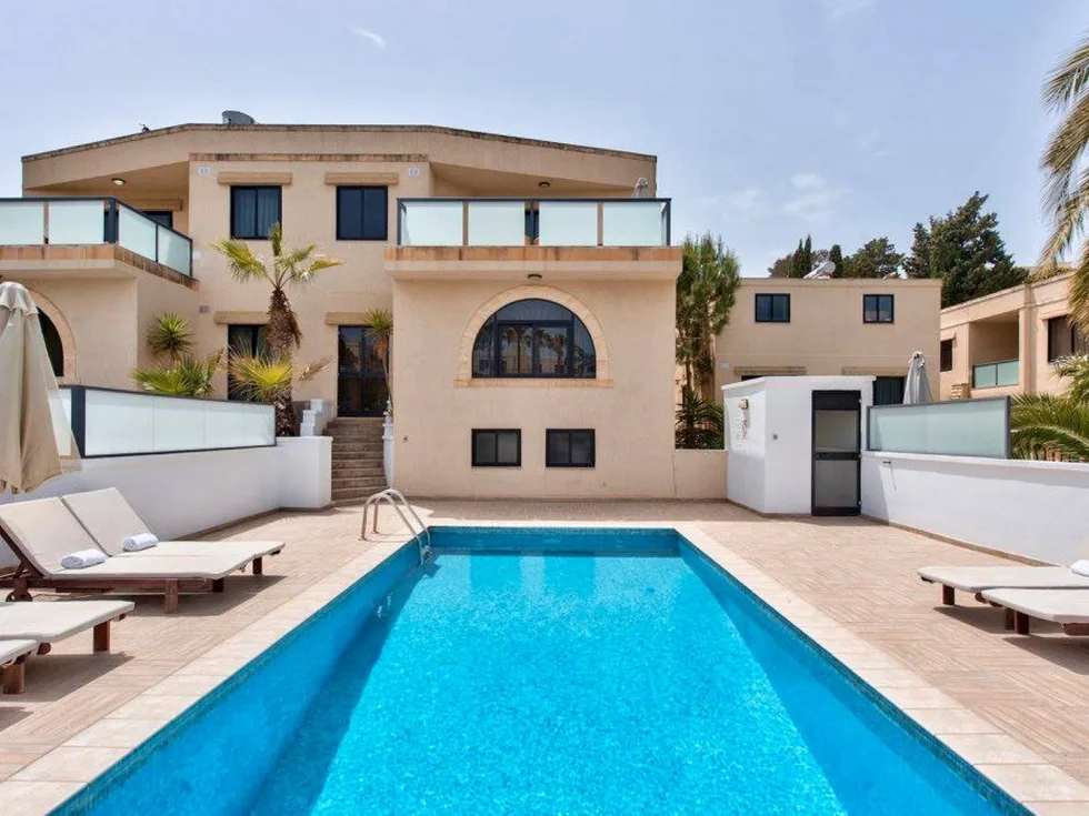 5 bed Villa For Rent in Mellieha, Mellieha - thumb 2