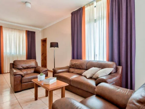 5 bed Villa For Rent in Mellieha, Mellieha - thumb 3