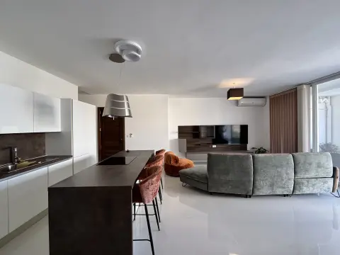 3 bed Apartment For Rent in Swieqi, Swieqi - thumb 3