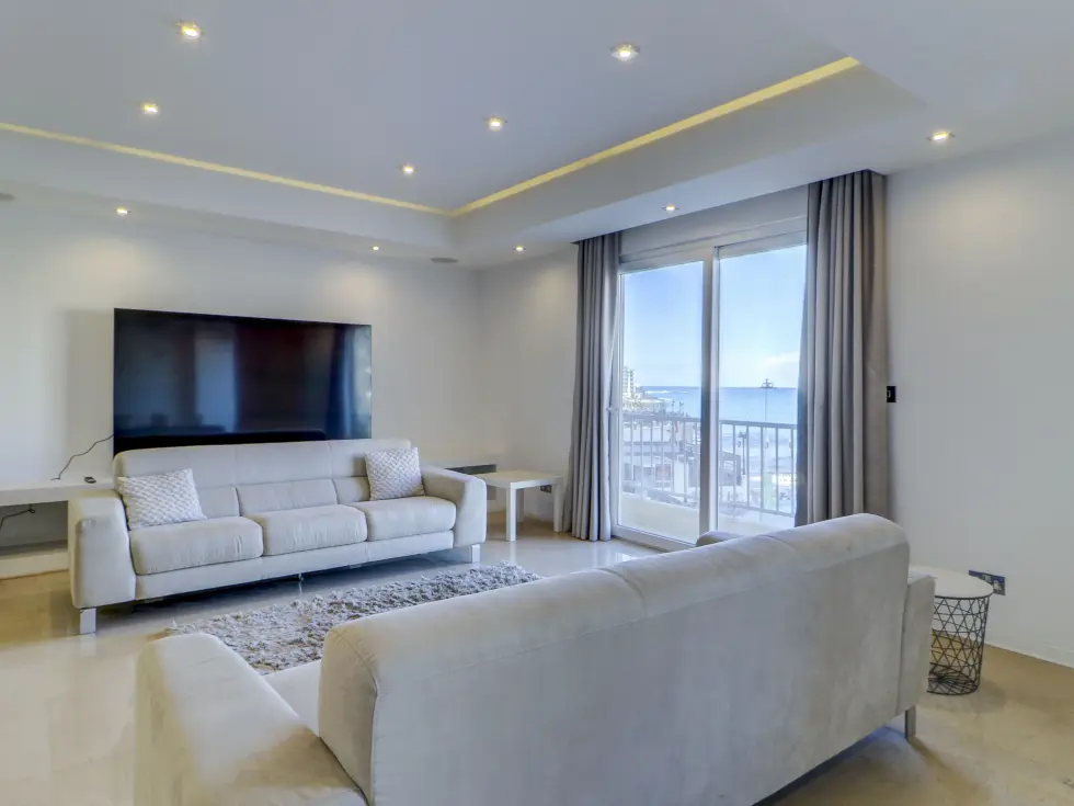 4 bed Apartment For Rent in St Julian's, St Julian's - thumb 2