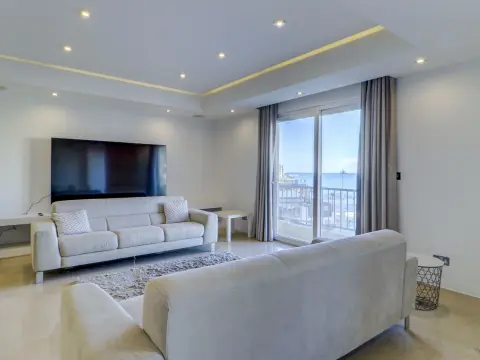 4 bed Apartment For Rent in St Julian's, St Julian's - thumb 2