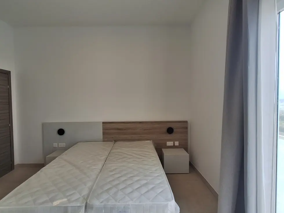 2 bed Penthouse For Rent in Naxxar, Naxxar - thumb 12