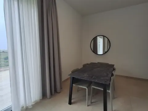 2 bed Penthouse For Rent in Naxxar, Naxxar - thumb 6