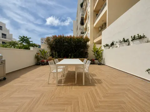 3 bed Apartment For Rent in Sliema, Sliema - thumb 1