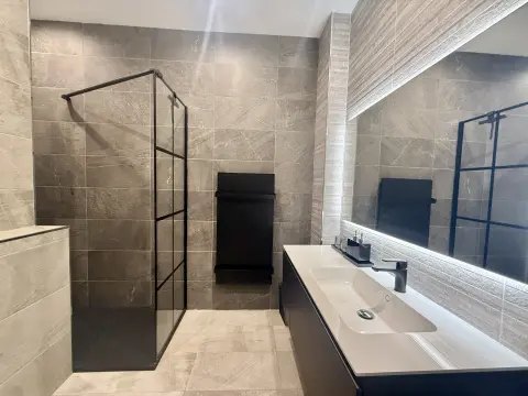3 bed Apartment For Rent in Sliema, Sliema - thumb 8