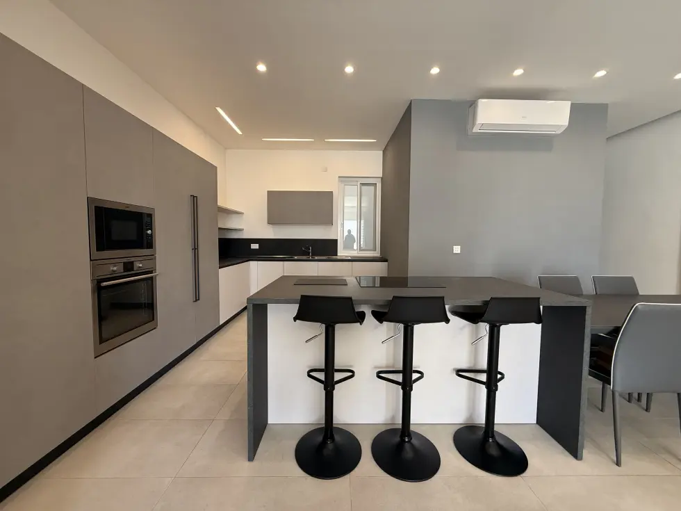 2 bed Apartment For Rent in Ibragg, Ibragg - thumb 3